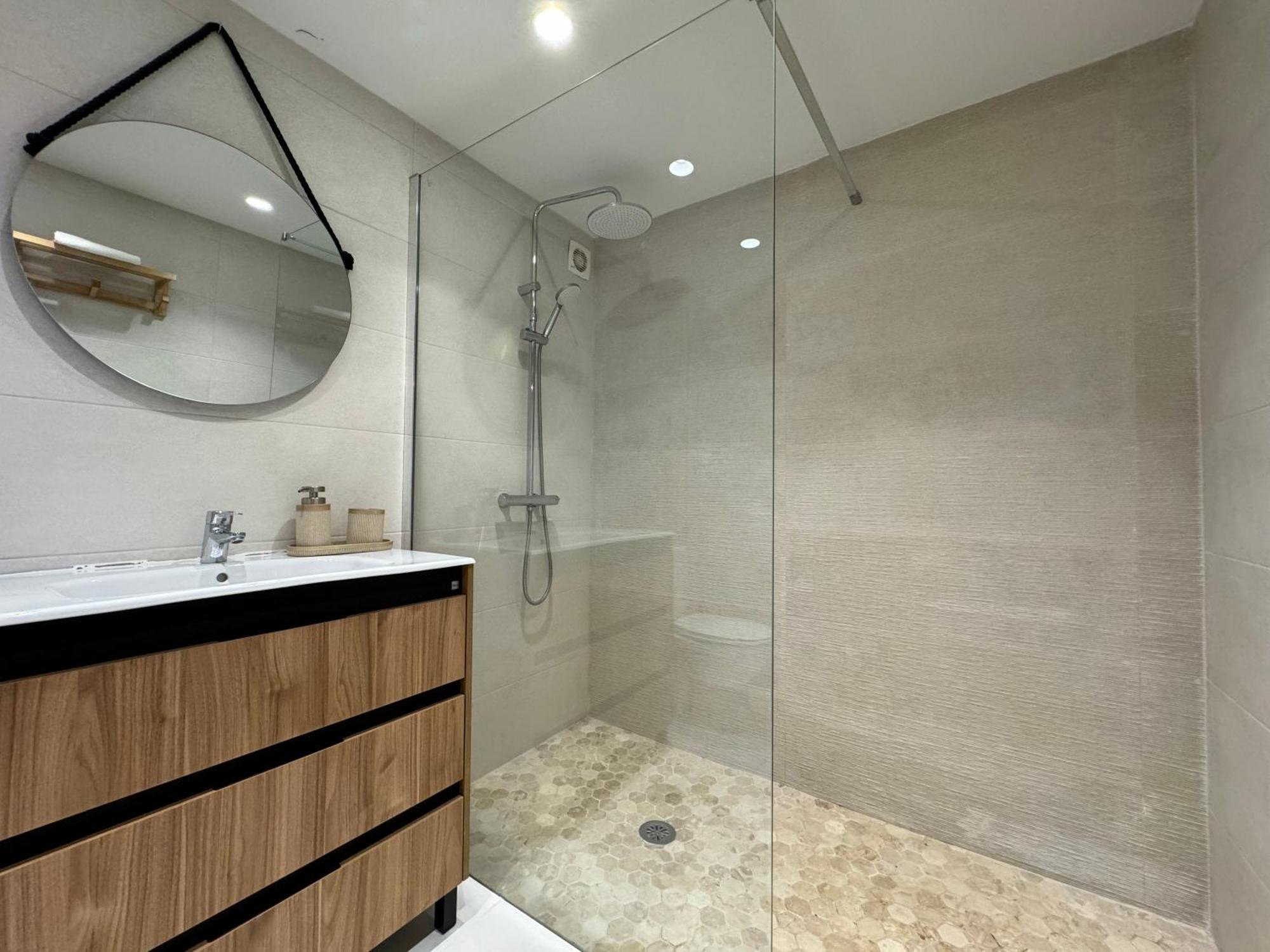 Nomad Stays Milos Y Bali Marbella Bagian luar foto
